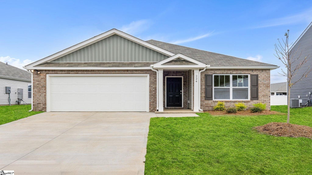 224 Pristine Drive, Greenwood