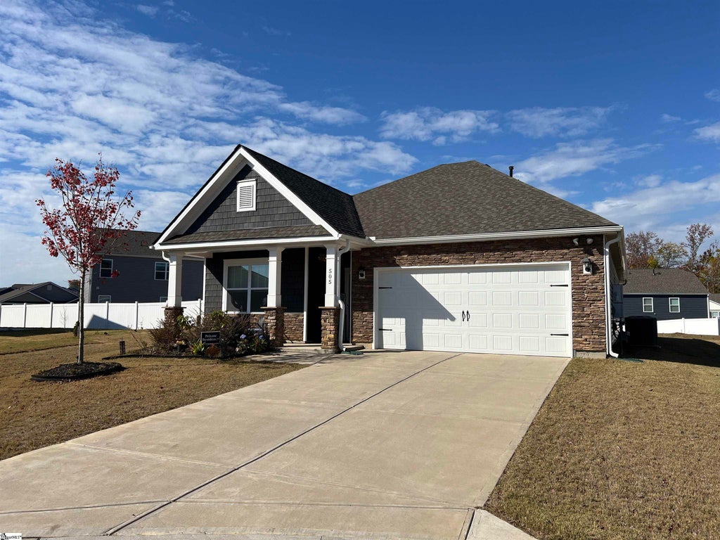 505 Topaz Court, Greenville