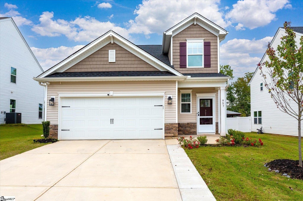 957 Cherry Plum Drive, Lyman