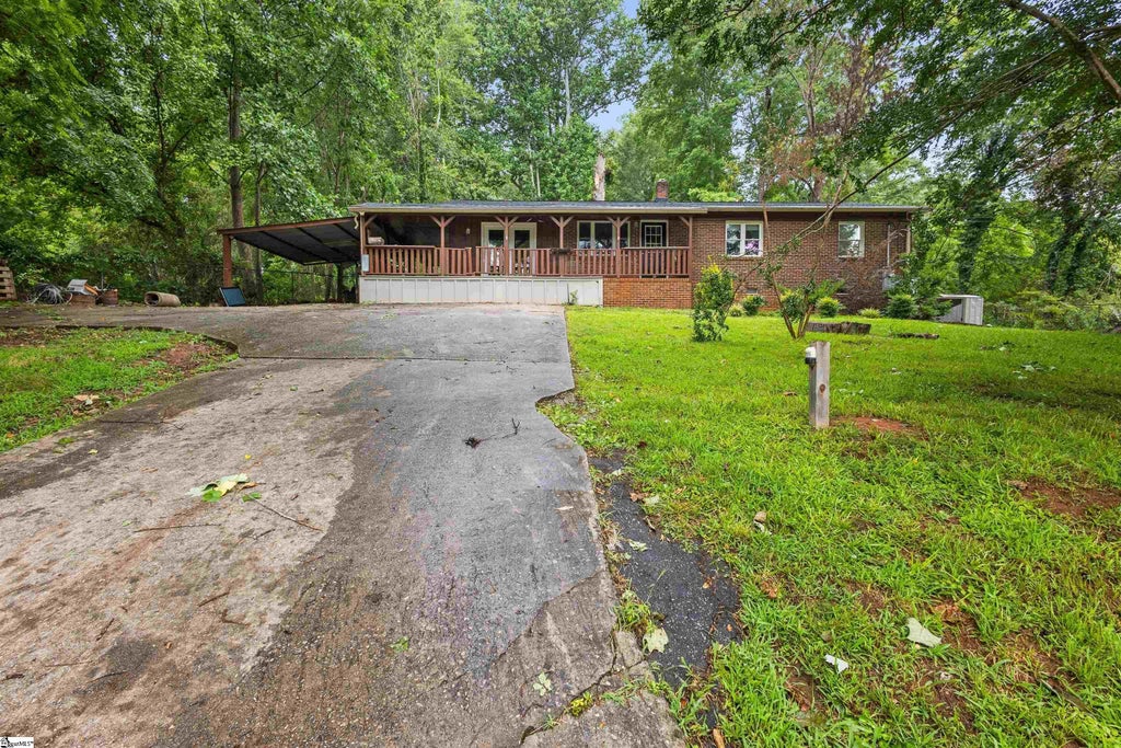 108 Linda Lane, Marietta