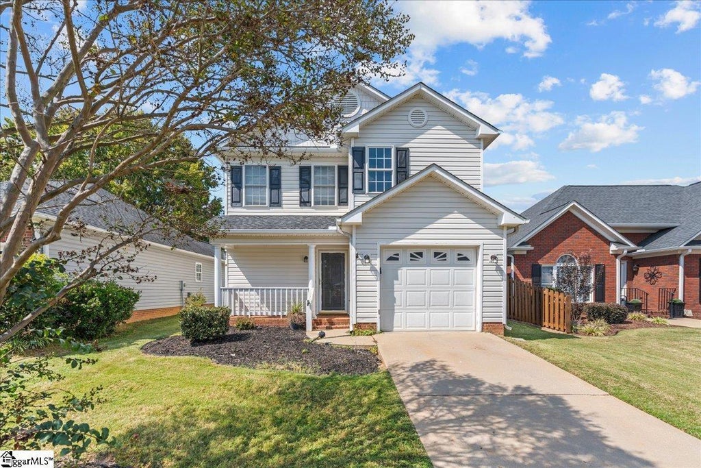 506 Rose Trellis Court, Moore