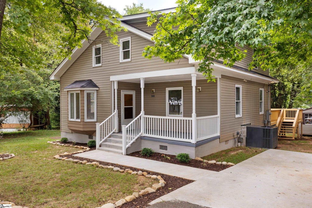 300 Strickland Avenue, Anderson