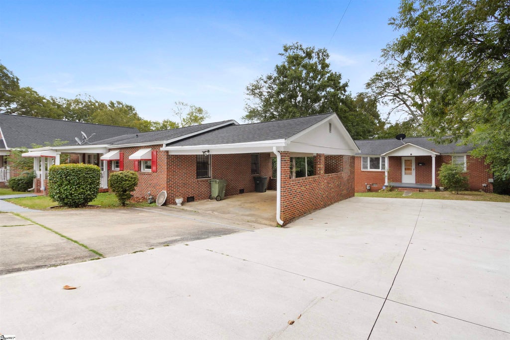 509 W Carolina Avenue, Clinton