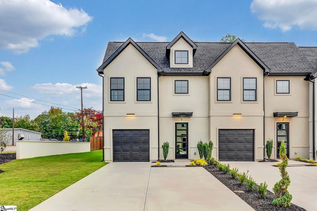 1 Taverly Drive, Greenville