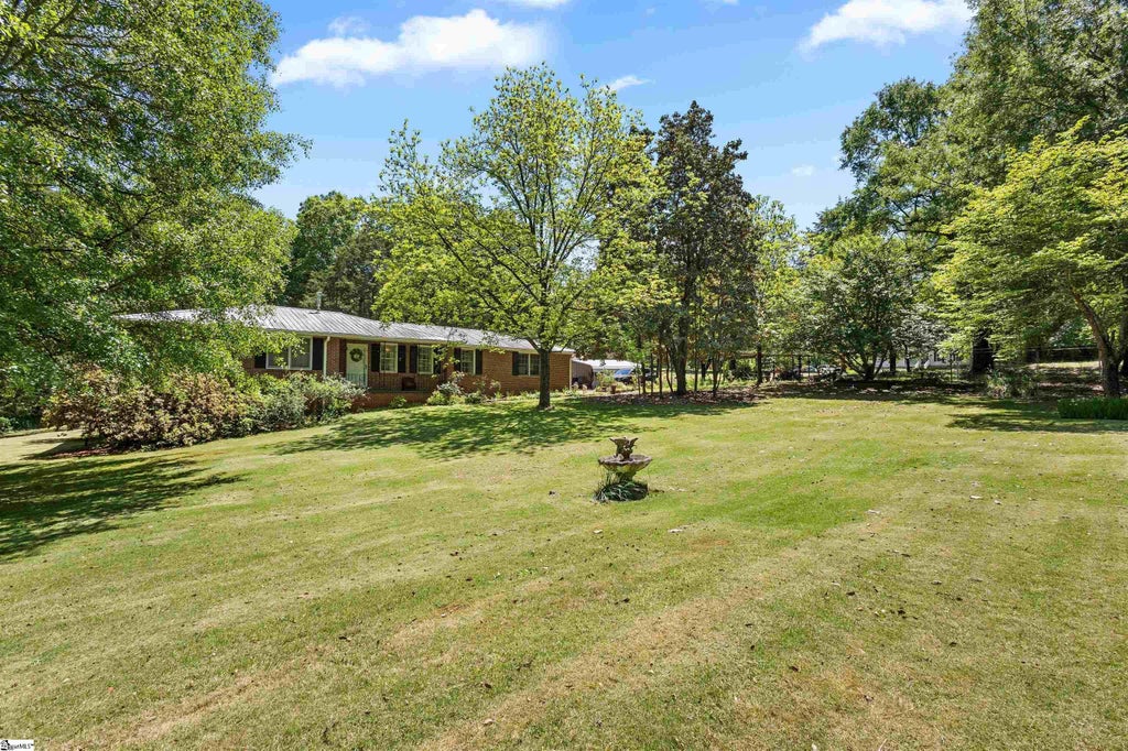 1211 Old Pelzer Road, Piedmont