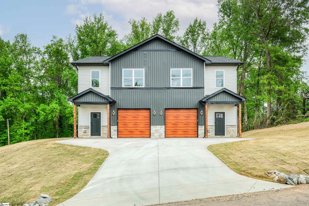 610 N Shamrock Avenue, Landrum