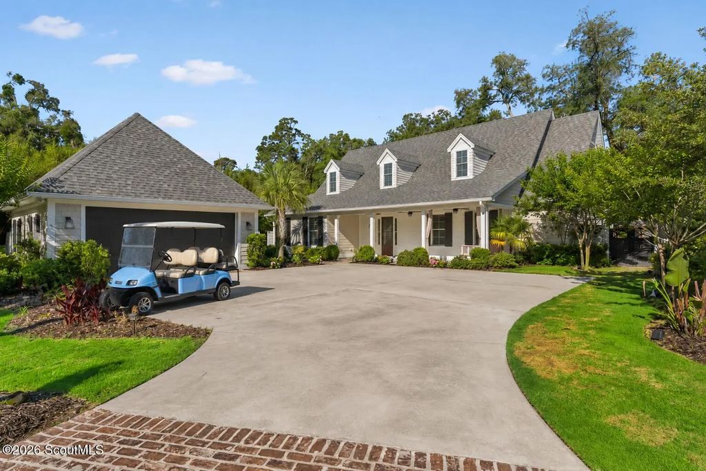 15 Couper Place, St. Simons Island