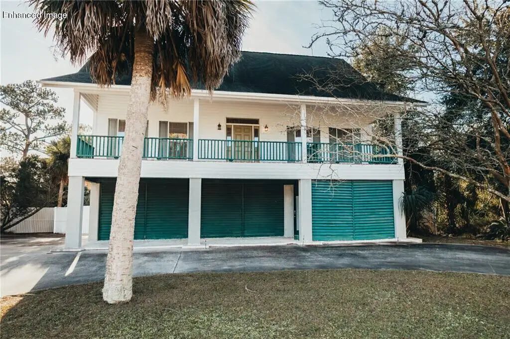 102 Lanier Island Circle, Brunswick