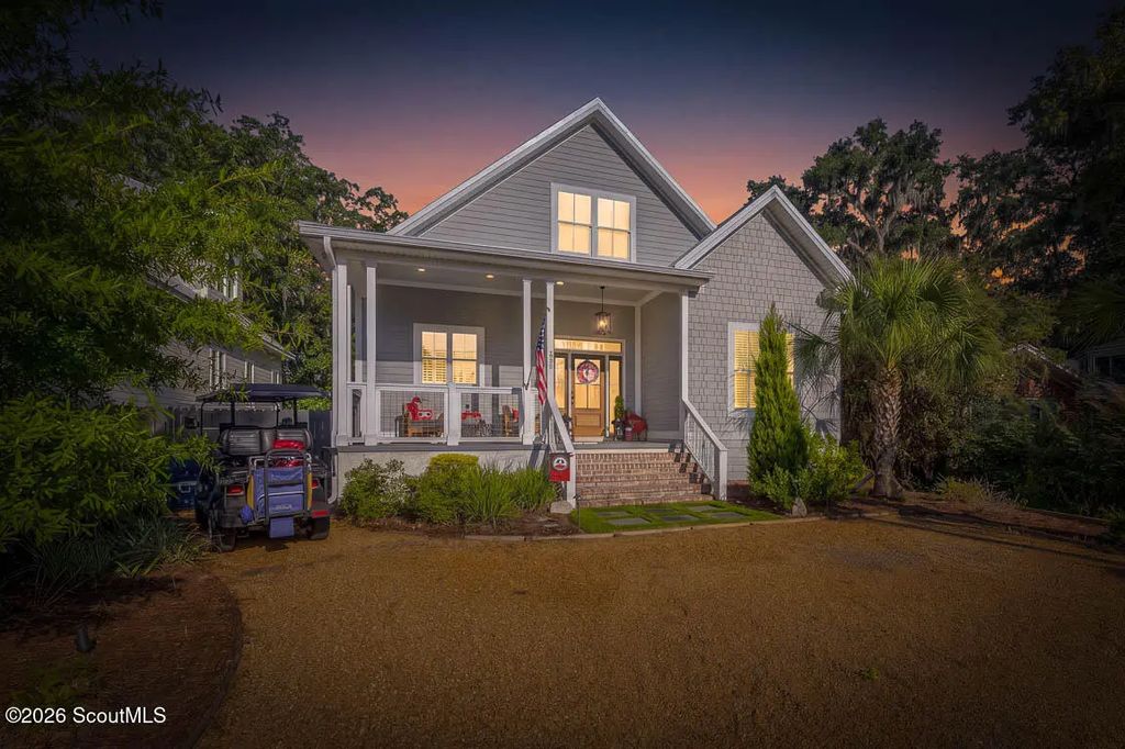 311 Peachtree Street, St. Simons Island