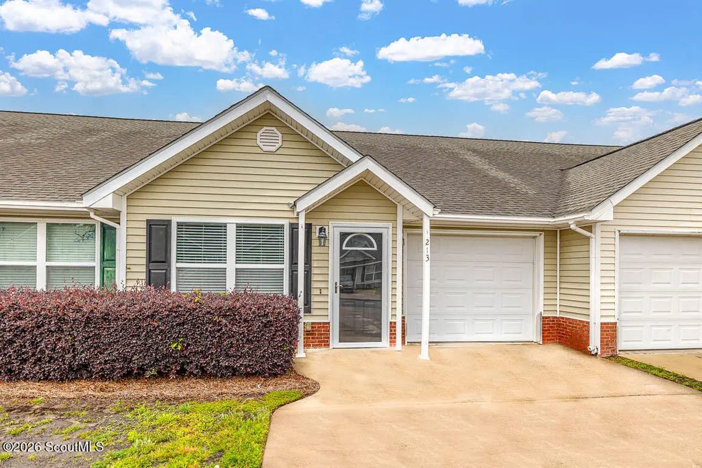 213 Joshua Circle, Brunswick