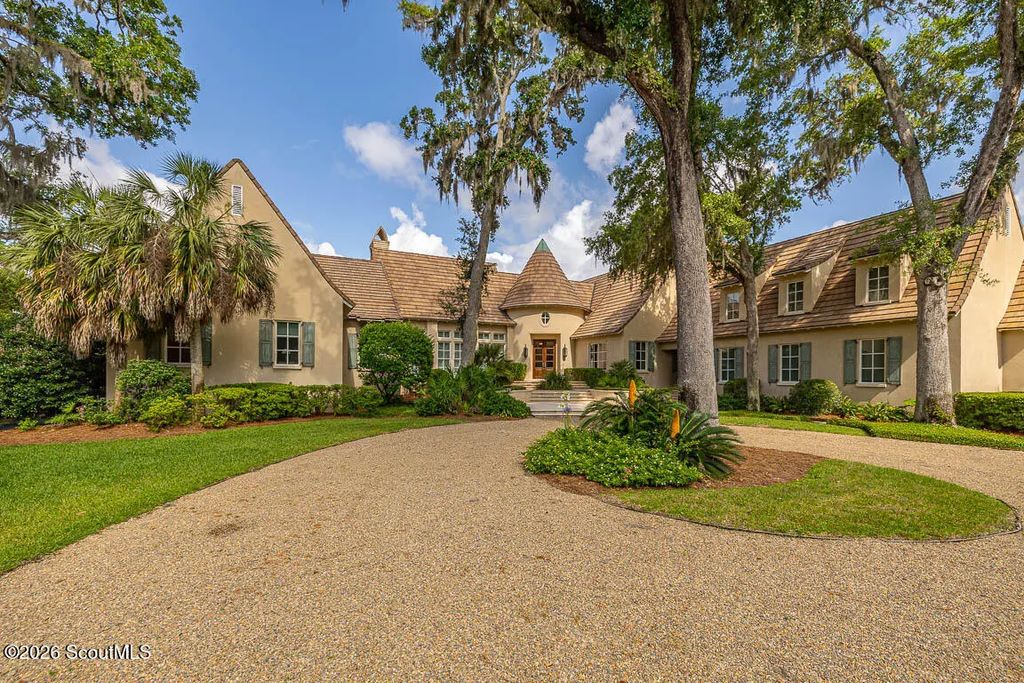 117 Hawkins Island Circle, St. Simons Island