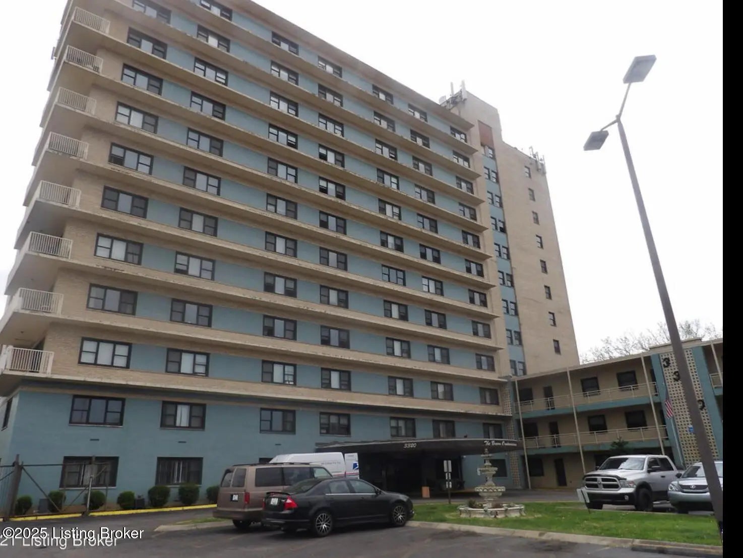 Photo of Listing #1688053