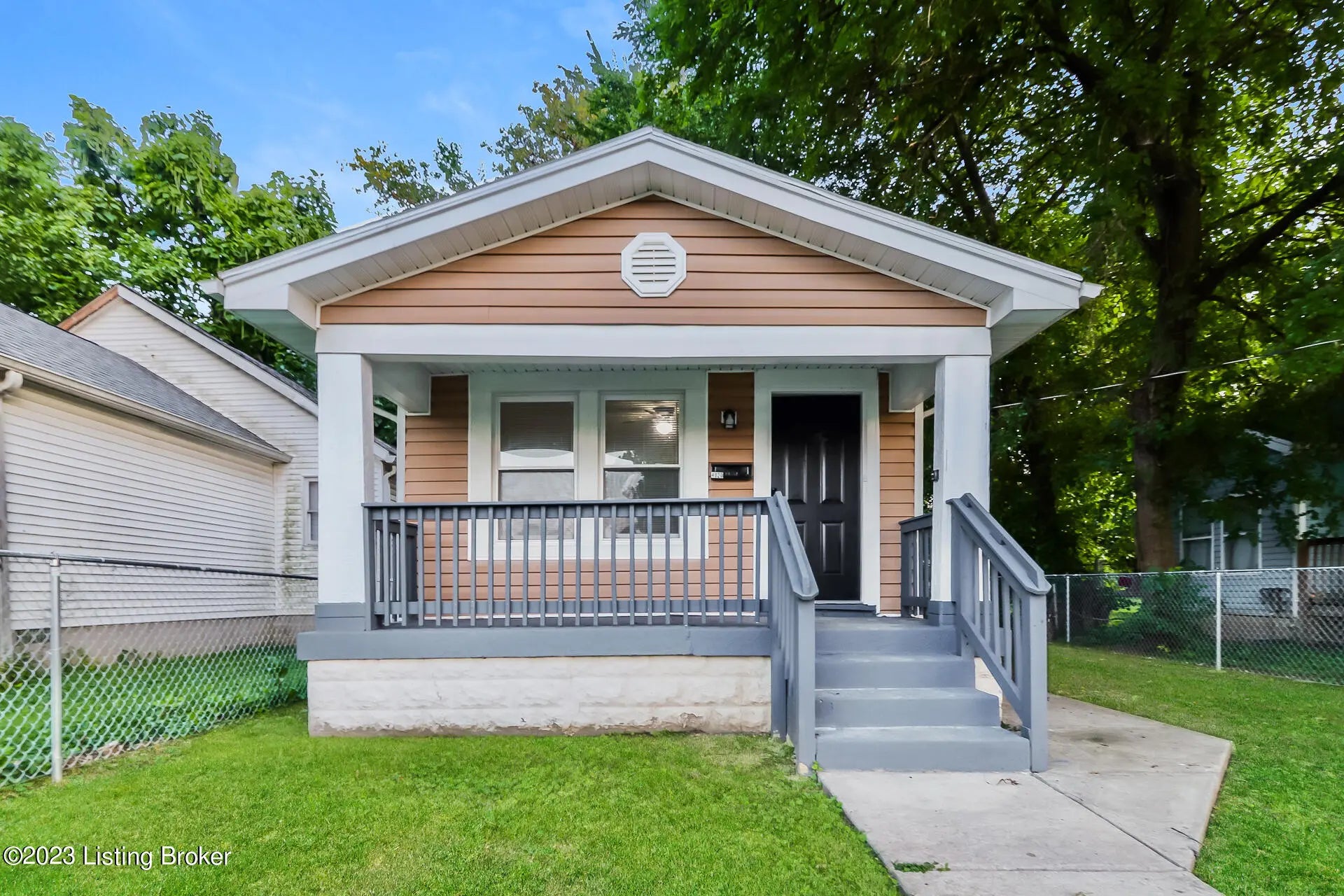 Photo of Listing #1646004