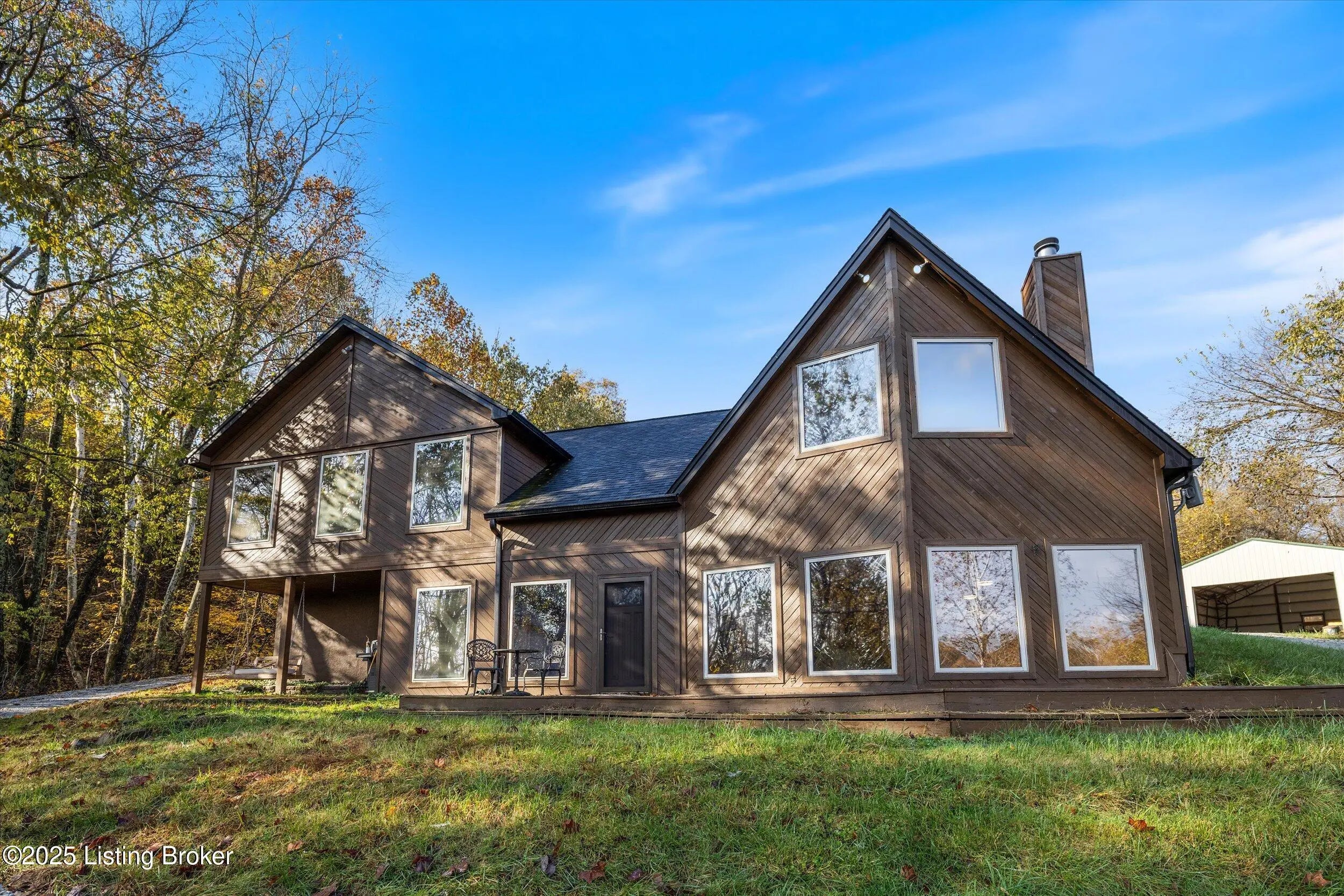 Photo of Listing #1703222