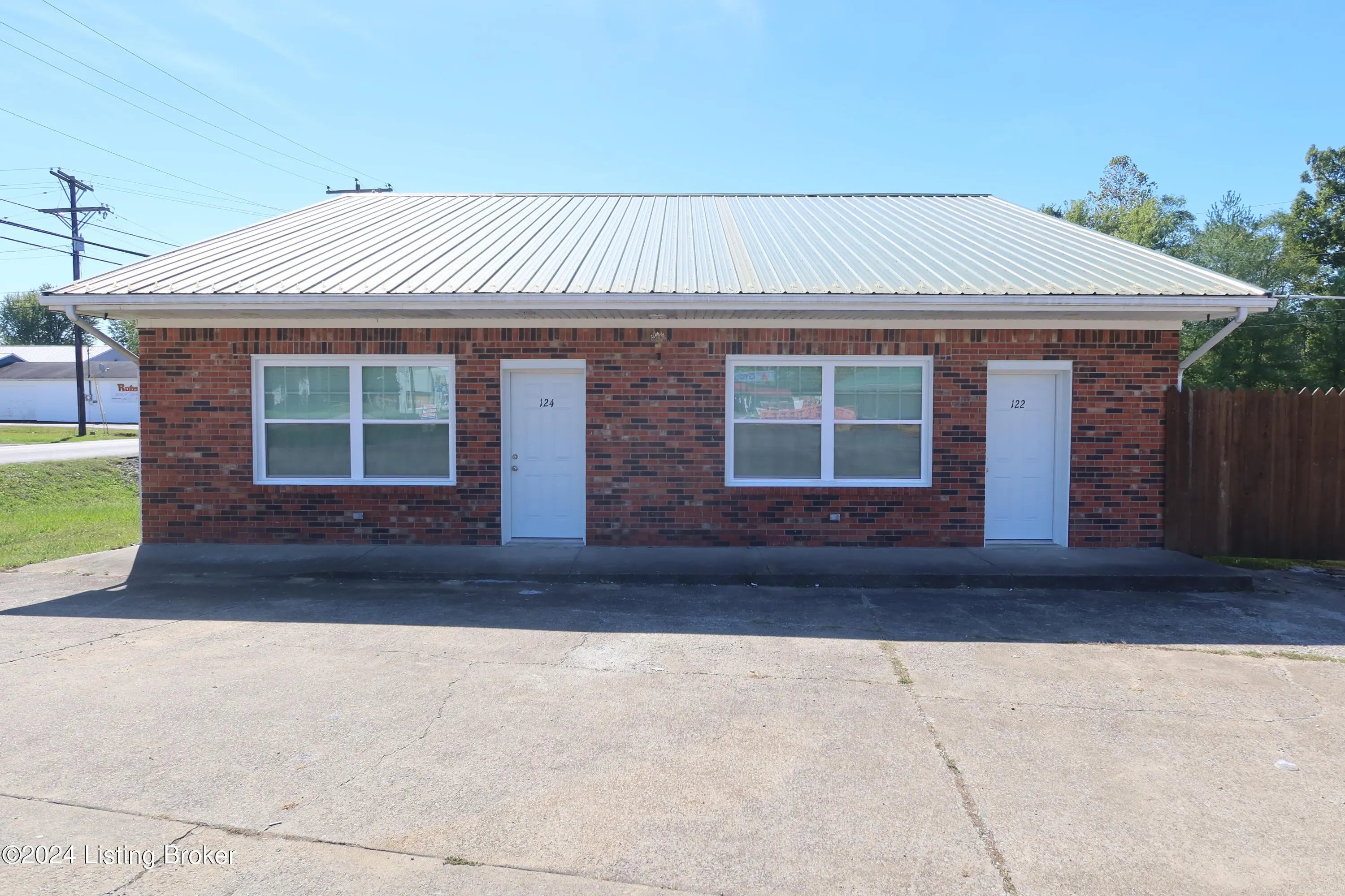 Photo of Listing #1671852