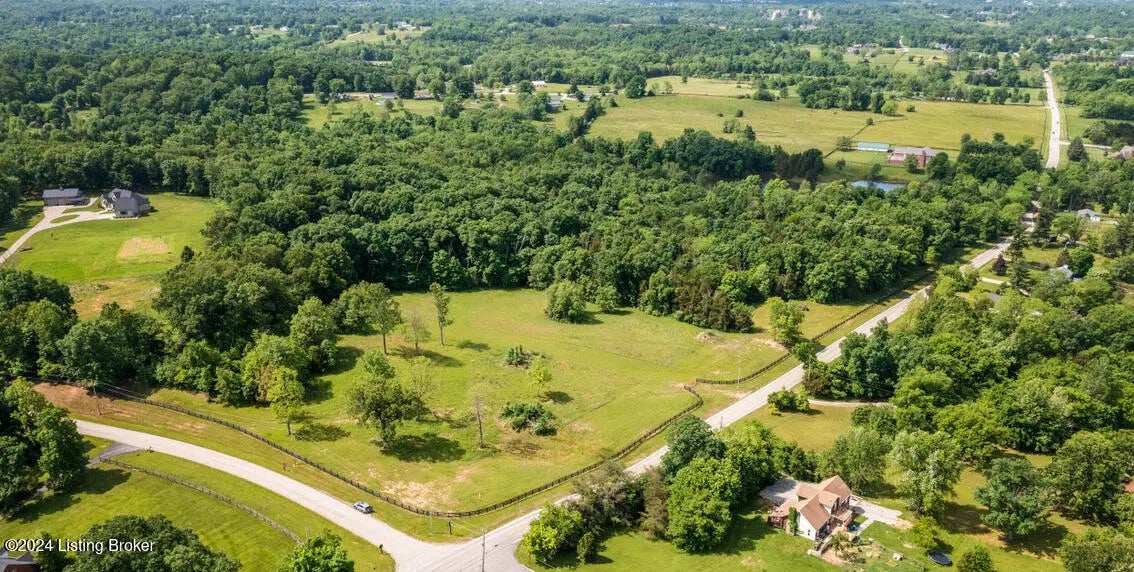 Photo of Listing #1672405