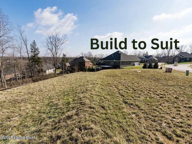 2307 White Oak Way, Louisville