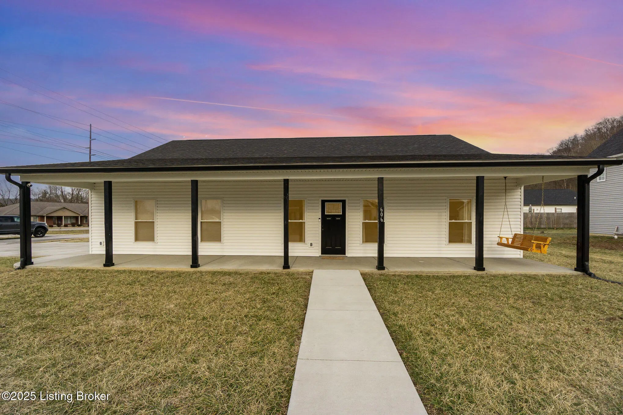 Photo of Listing #1680791