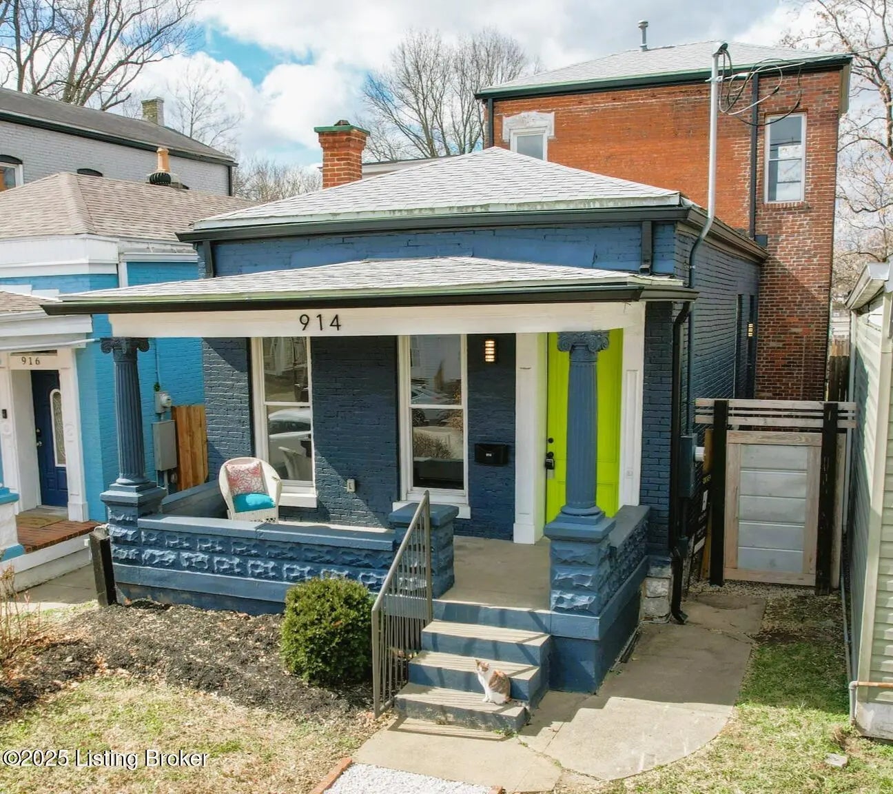 Photo of Listing #1681361