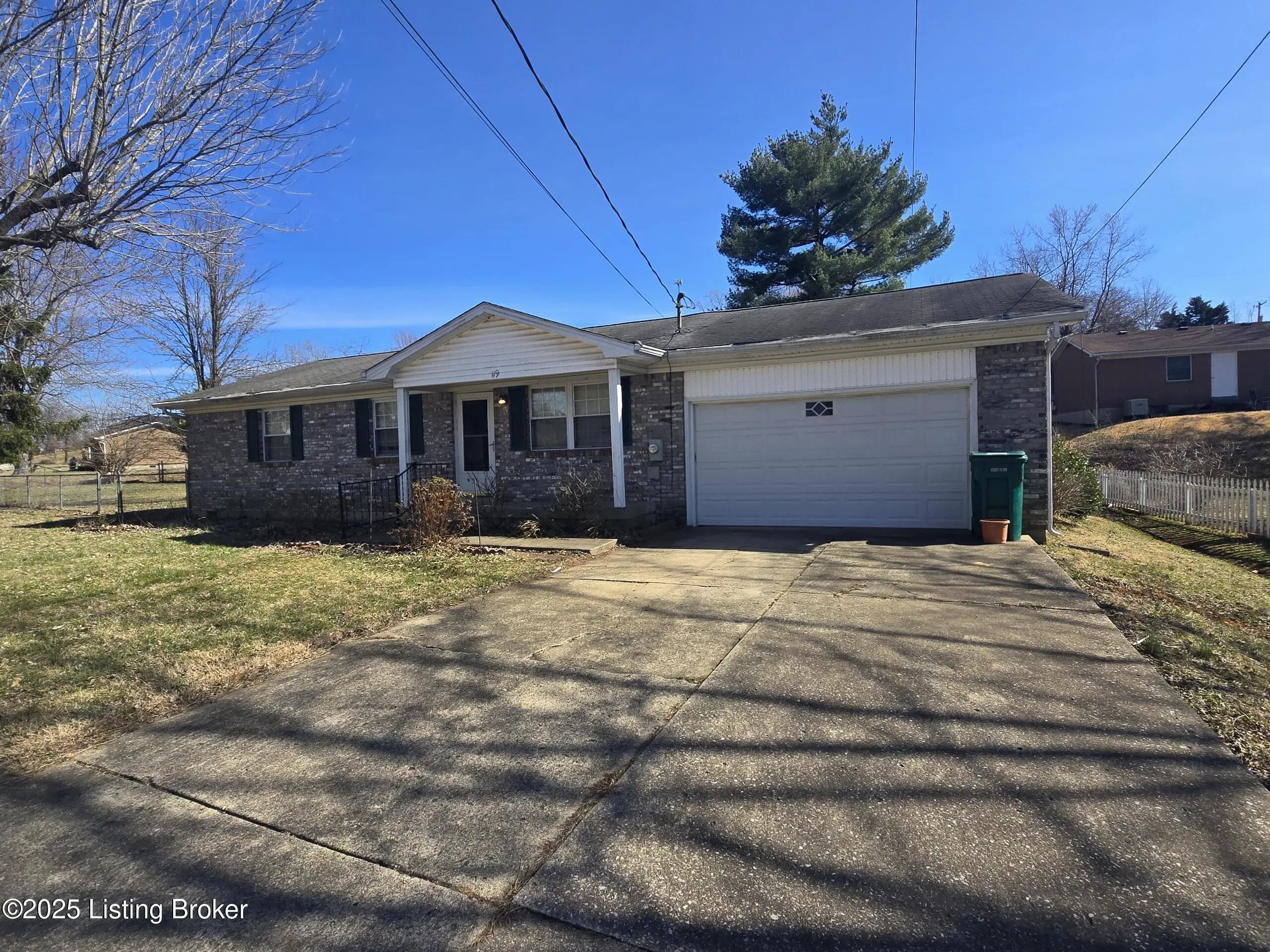 Photo of Listing #1686847