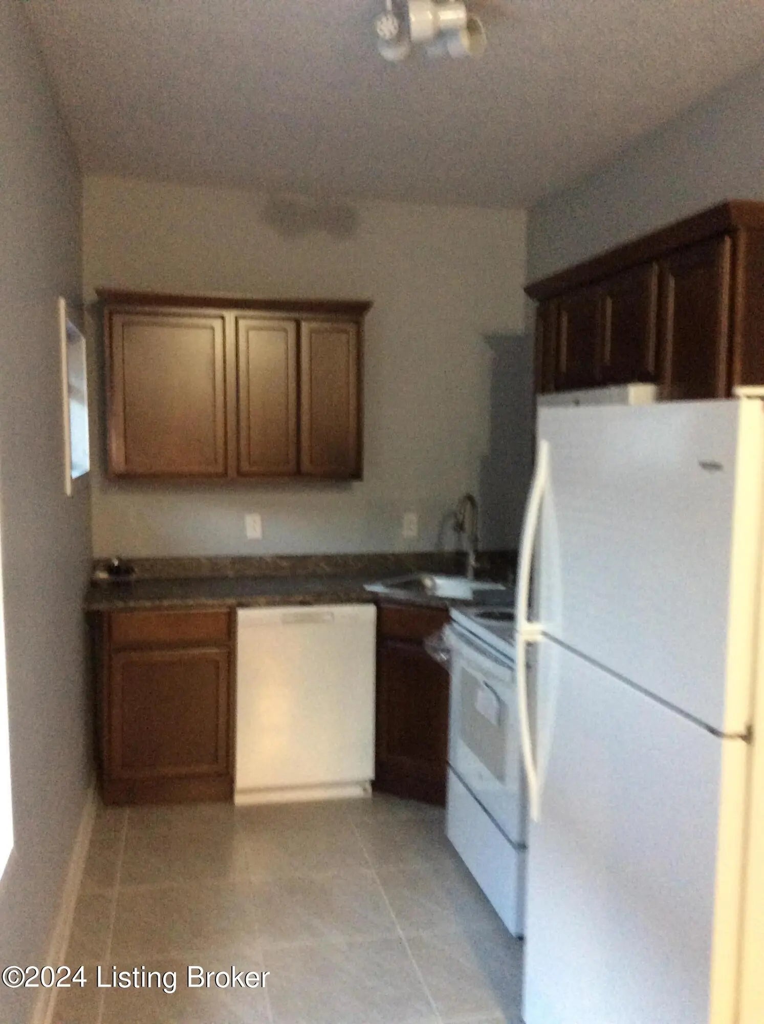 Photo of Listing #1683192