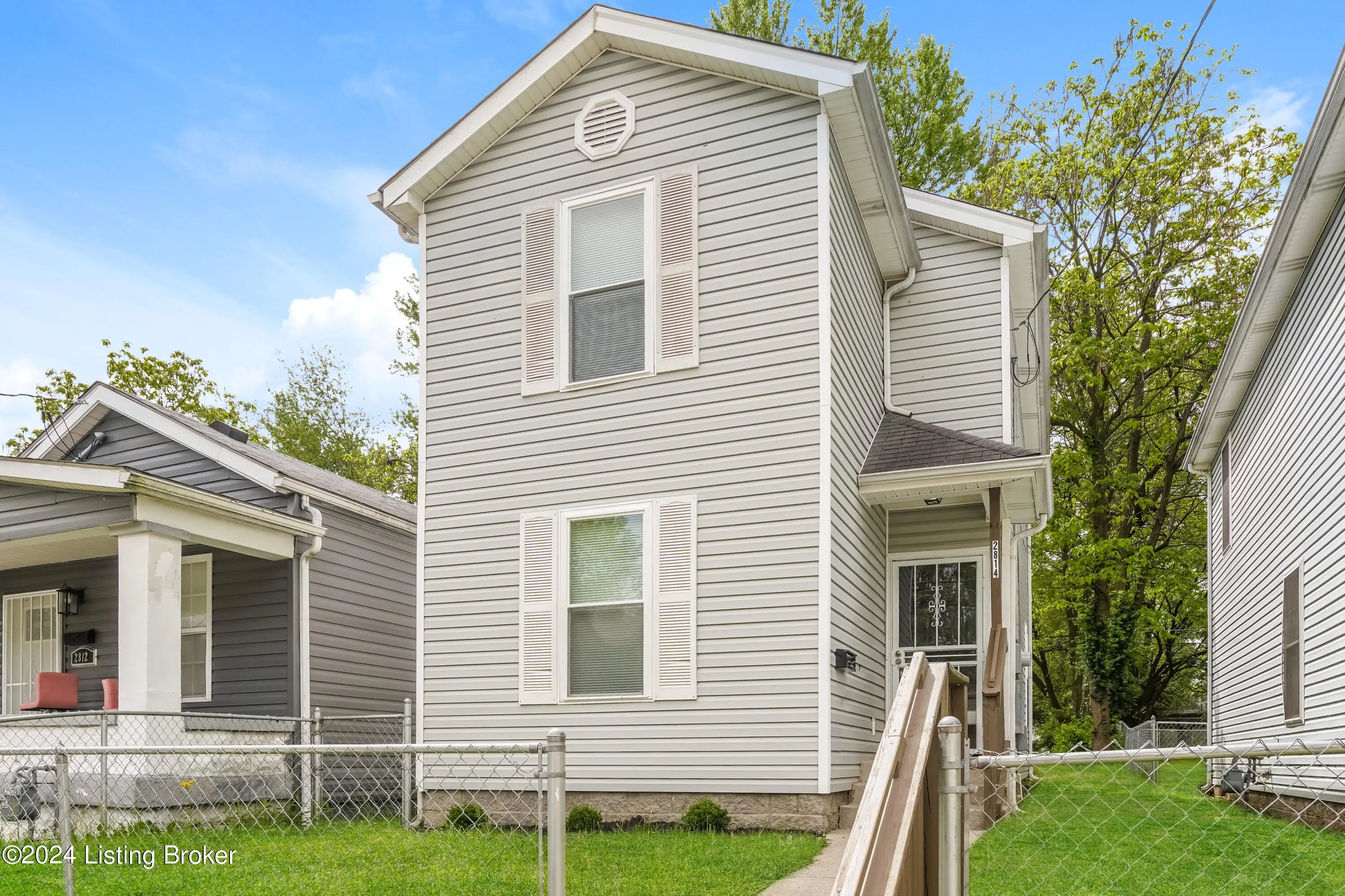 Photo of Listing #1683466