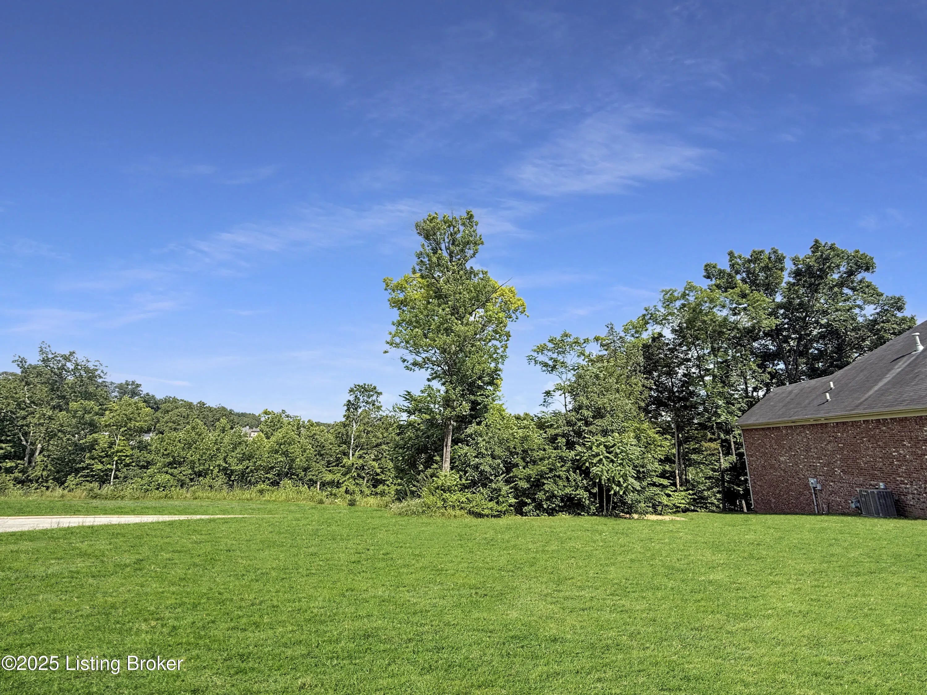 Photo of Listing #1683563