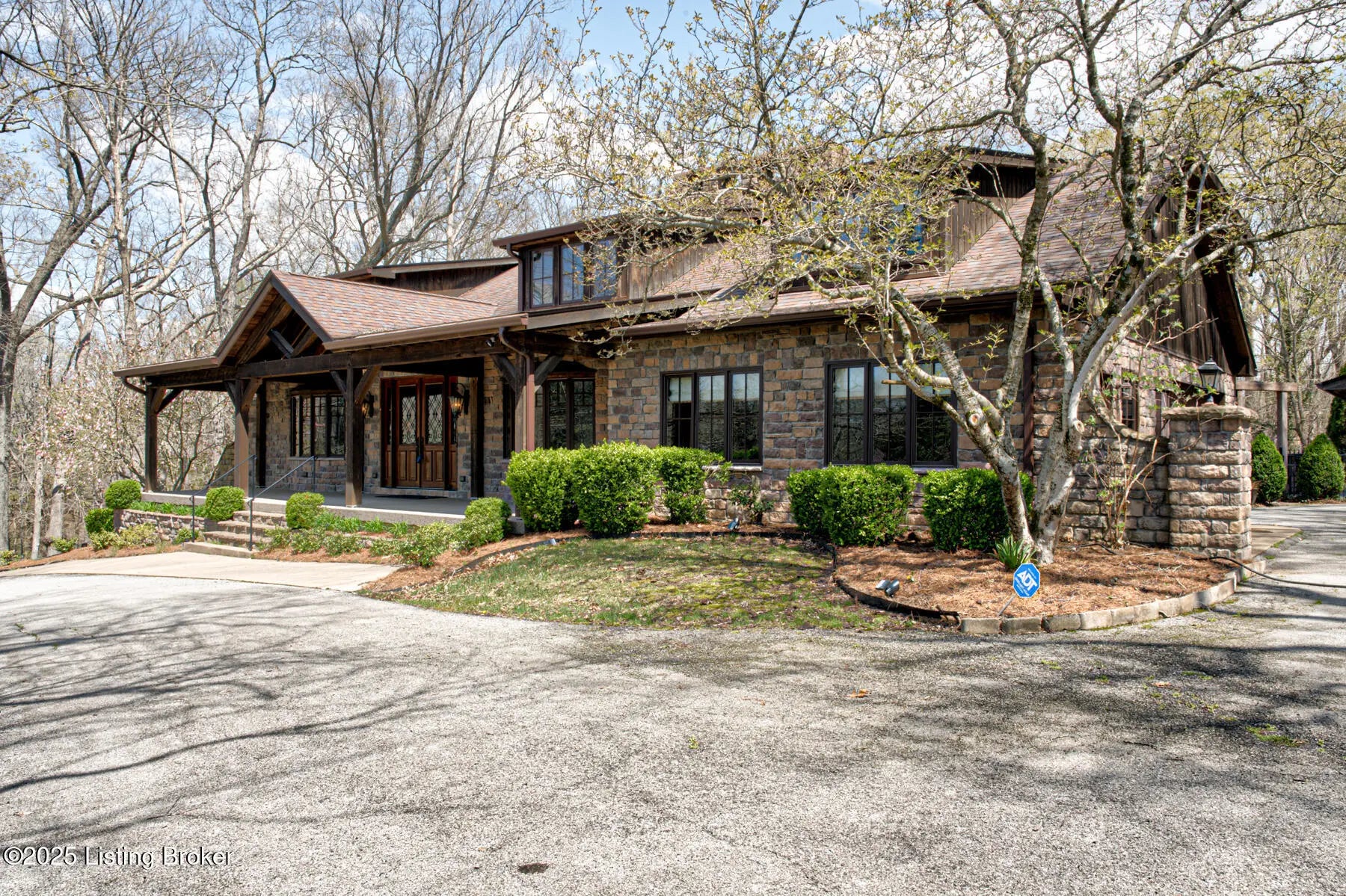 Photo of Listing #1684250