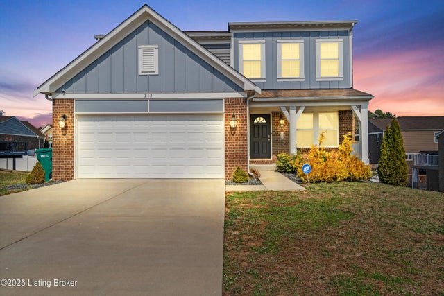 242 Magnolia Dr, Shepherdsville