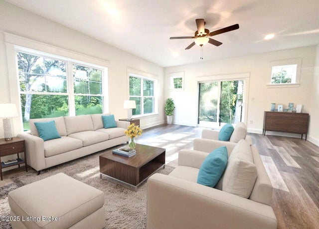 7407 Park Vue Dr, Crestwood