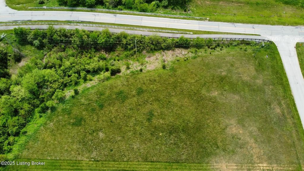 2101 Spencer Ct, La Grange