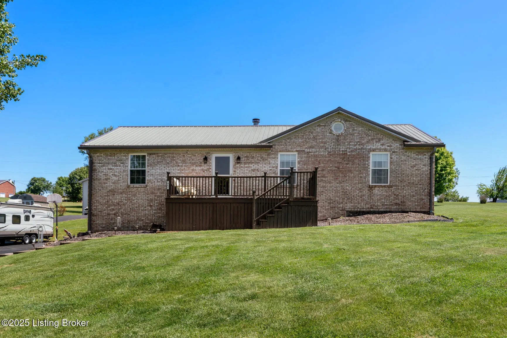 Photo of Listing #1686599