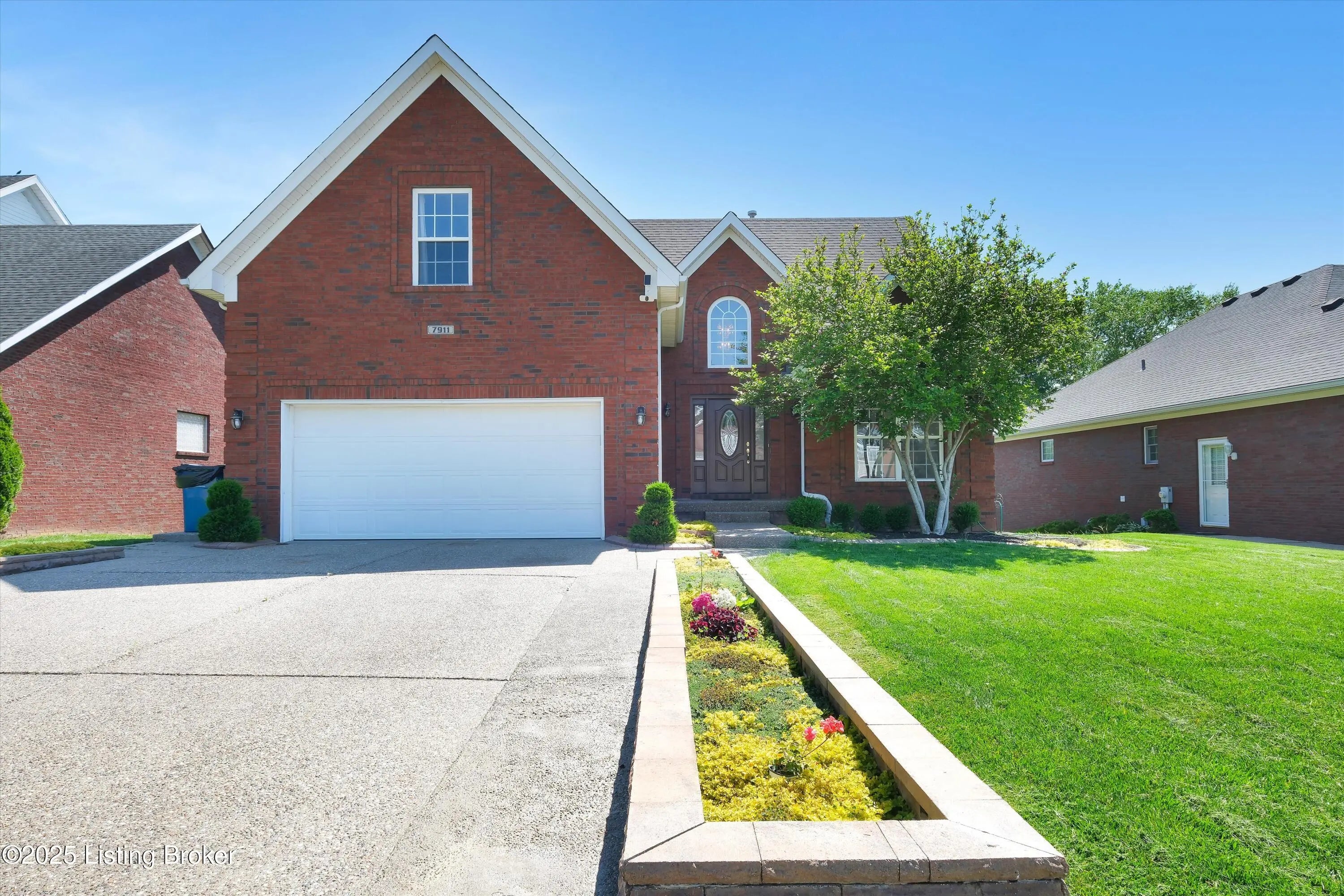 Photo of Listing #1686633