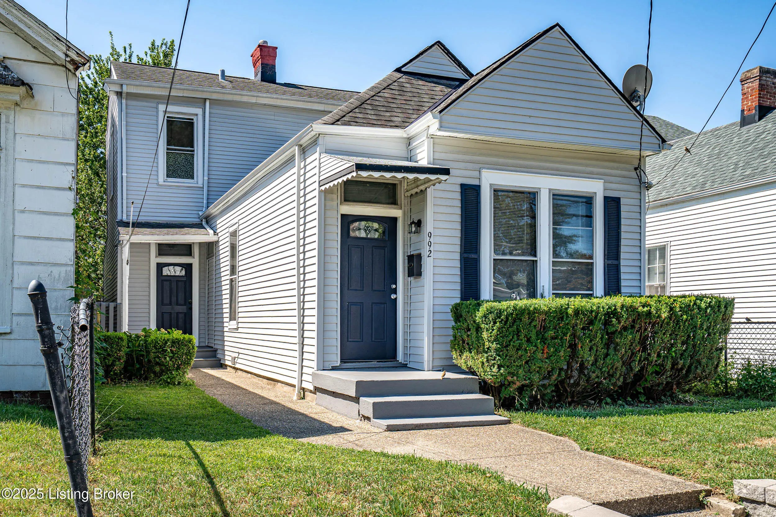 Photo of Listing #1697808