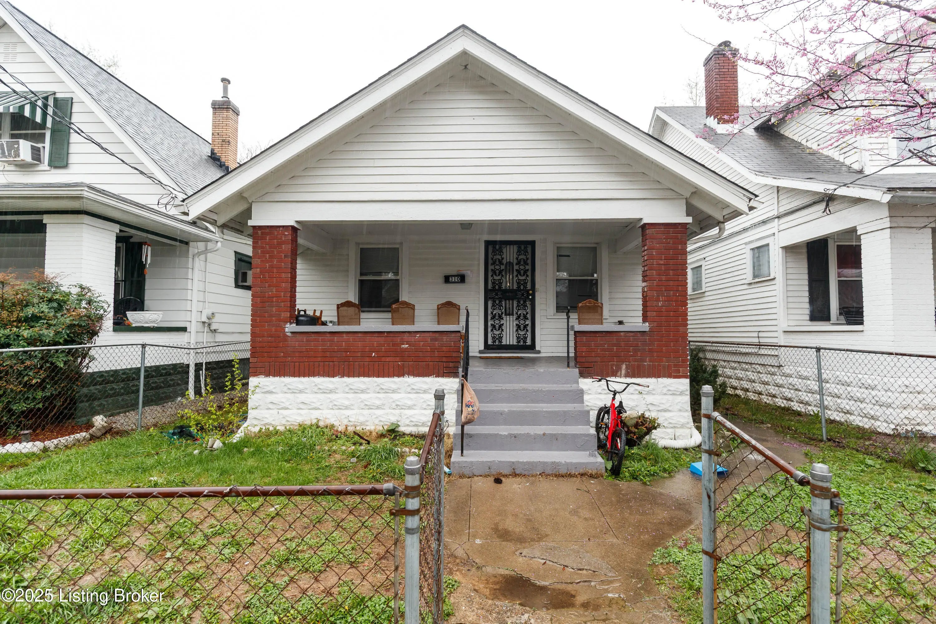 Photo of Listing #1687453