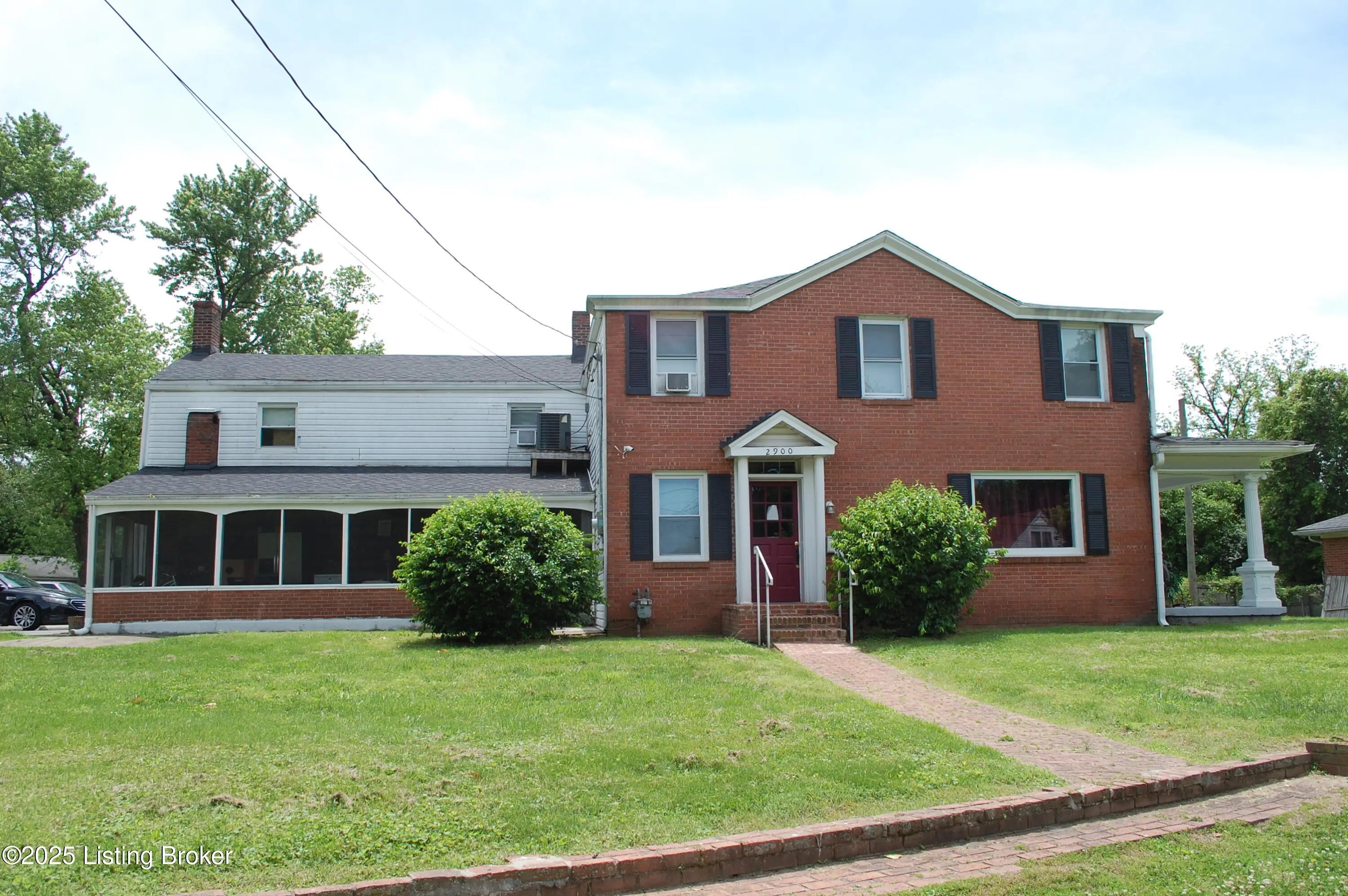 Photo of Listing #1700442