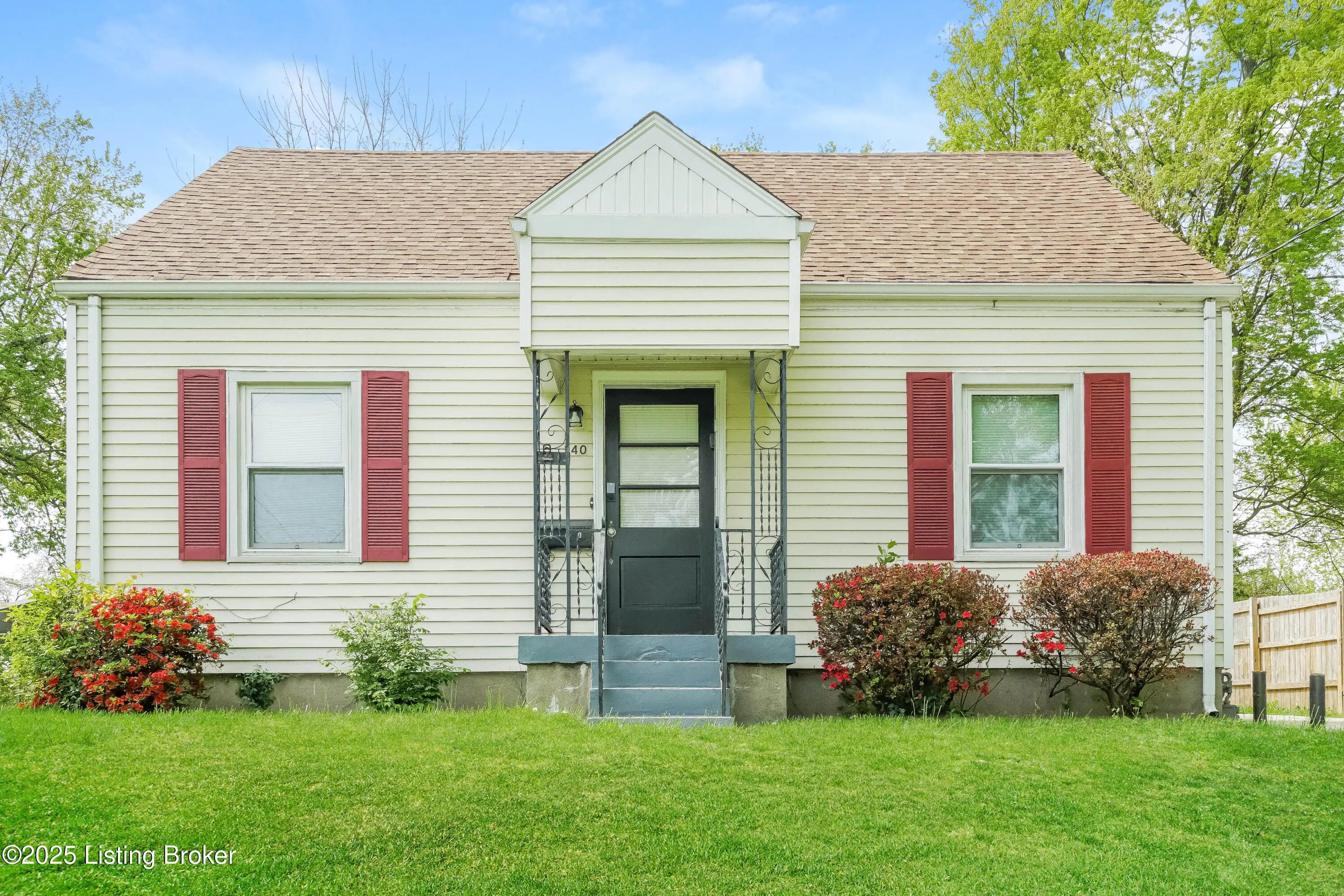 Photo of Listing #1688520