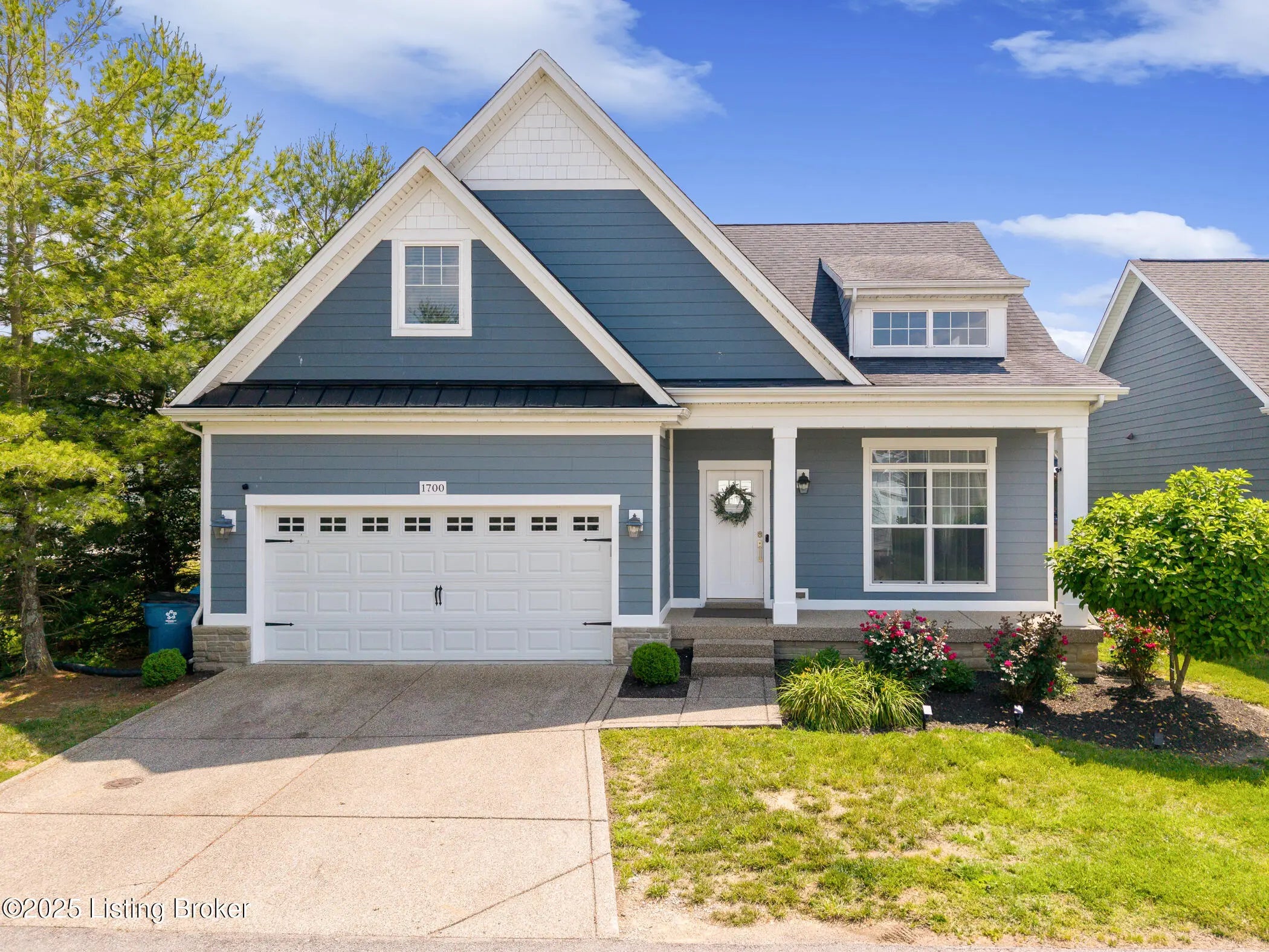 Photo of Listing #1688714