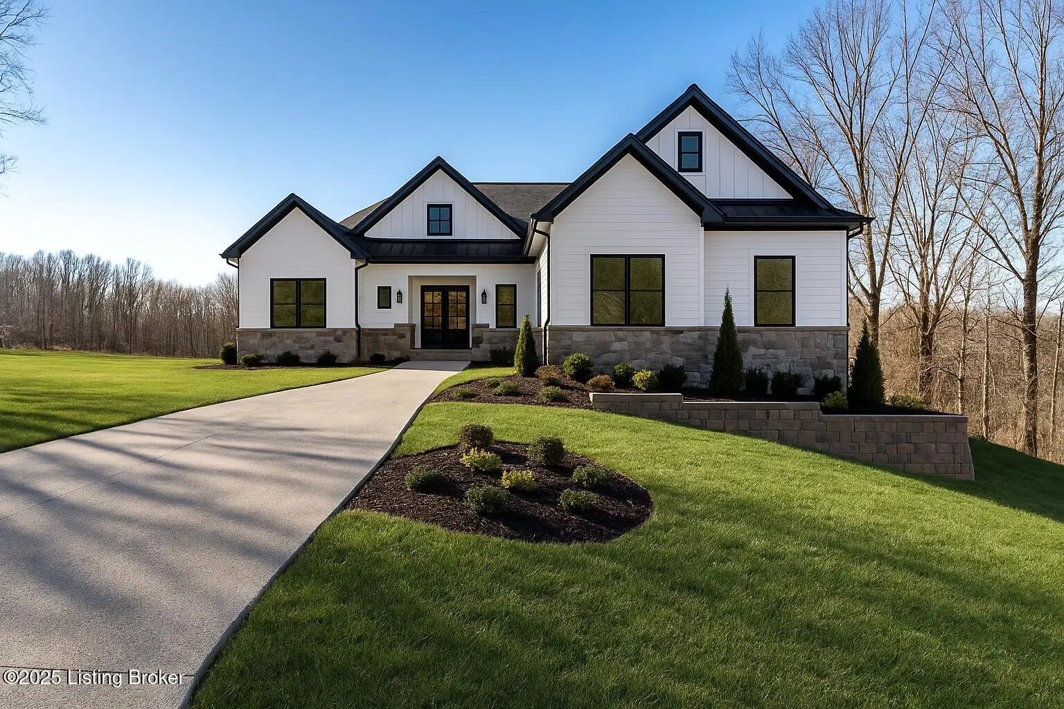 Photo of Listing #1696696