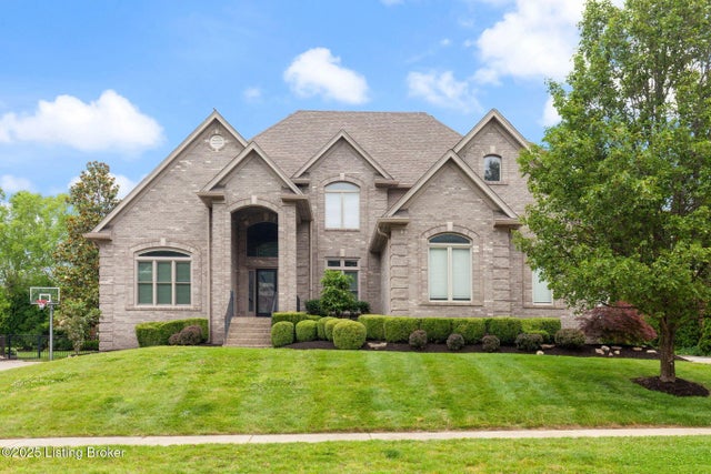 15108 Chestnut Ridge Cir, Louisville