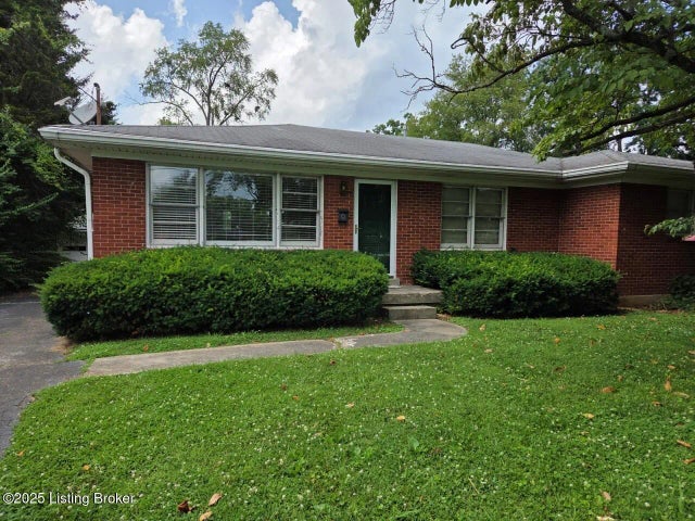 30 Chamberry Cir, Louisville