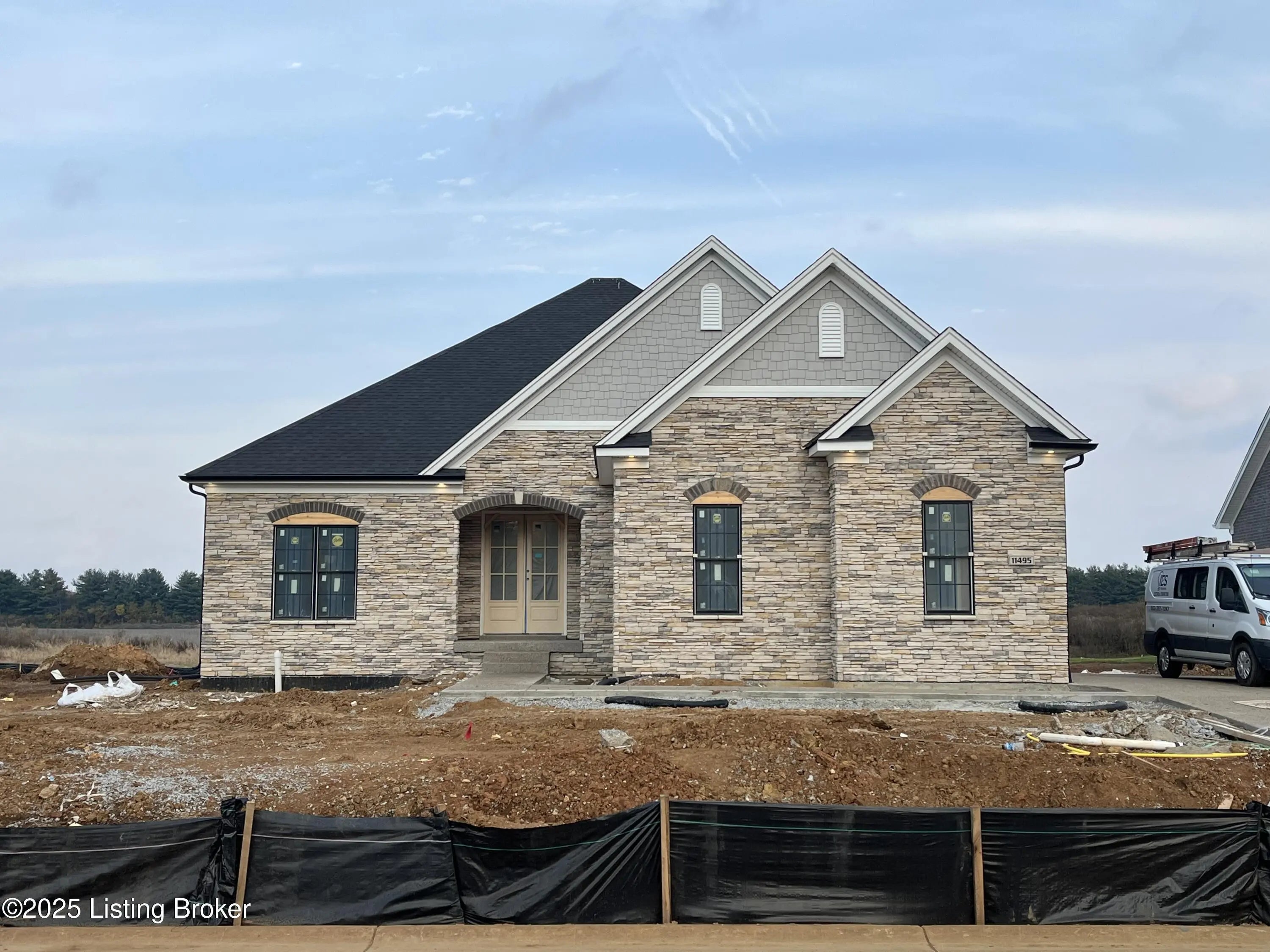 Photo of Listing #1690172