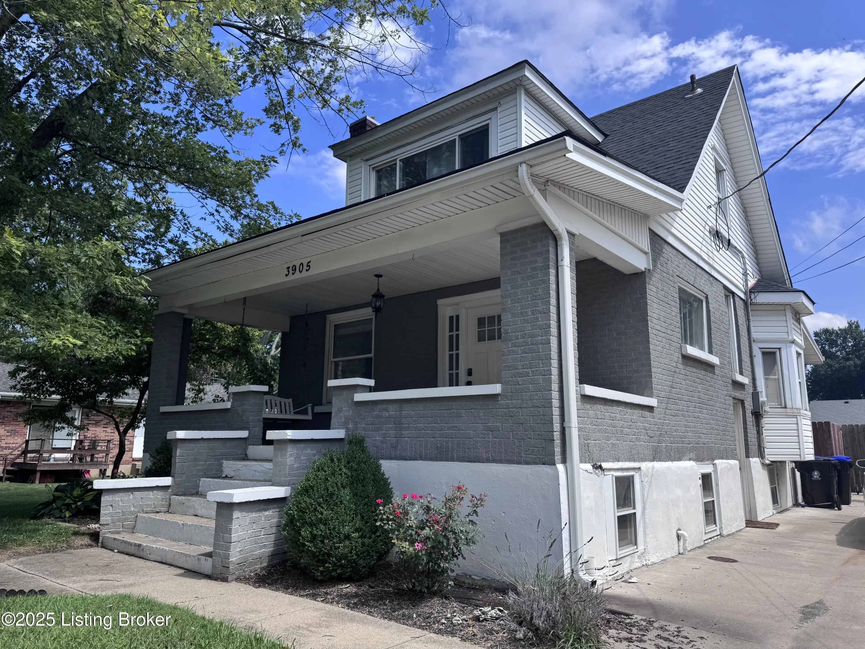 Photo of Listing #1694320