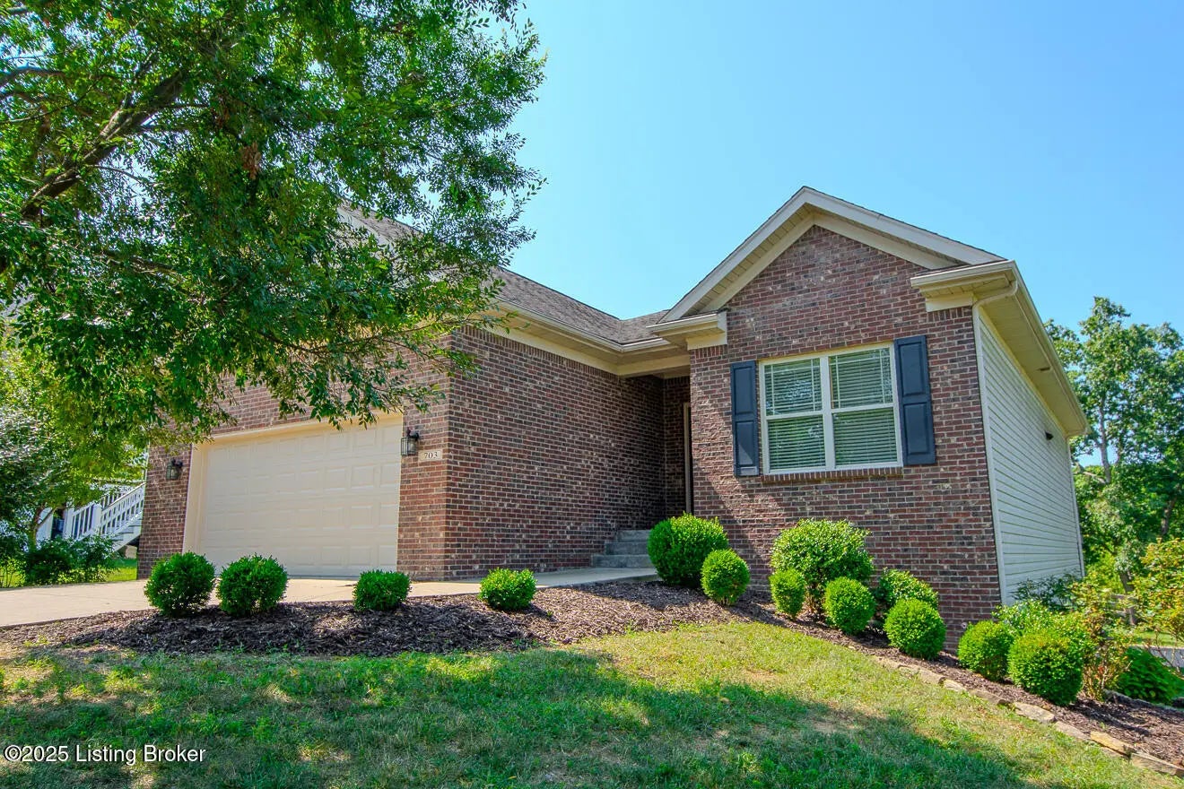 Photo of Listing #1695313