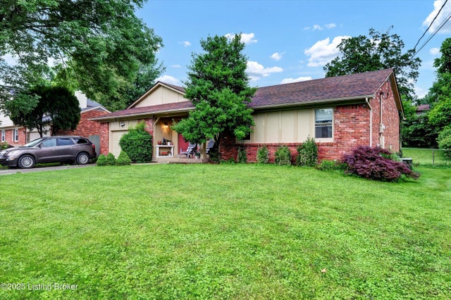 1015 Harmony Landing Rd, Goshen