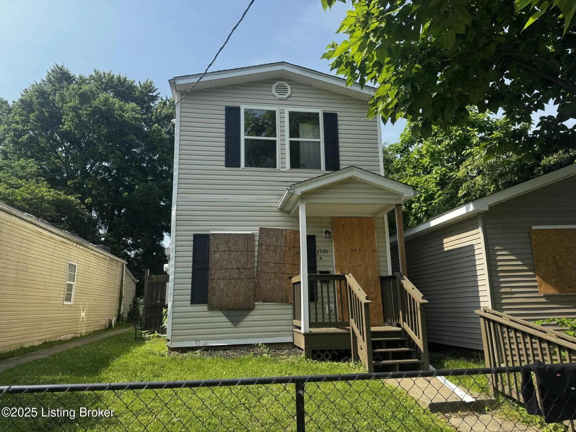 Photo of Listing #1693132