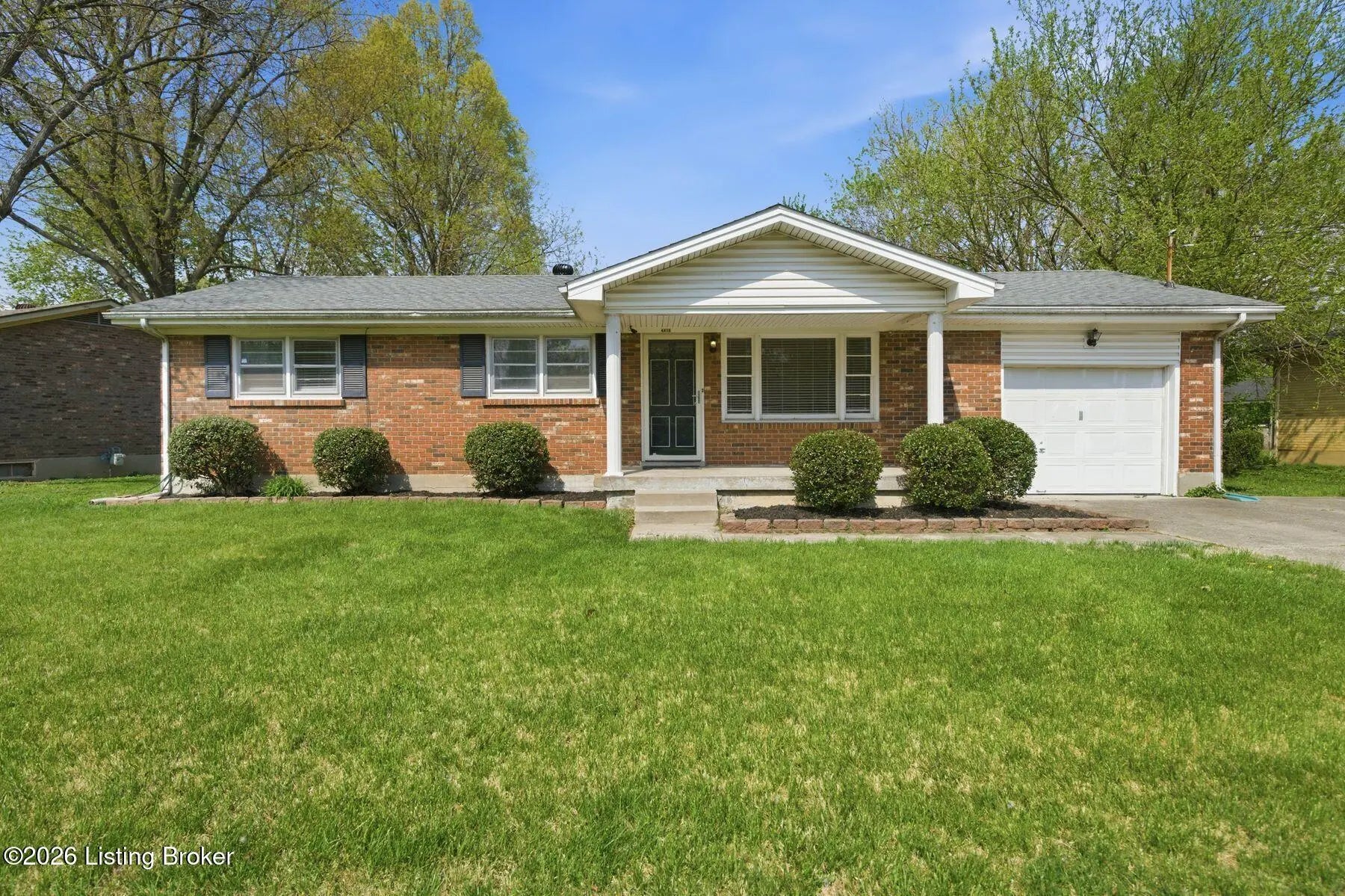 Photo of Listing #1713802