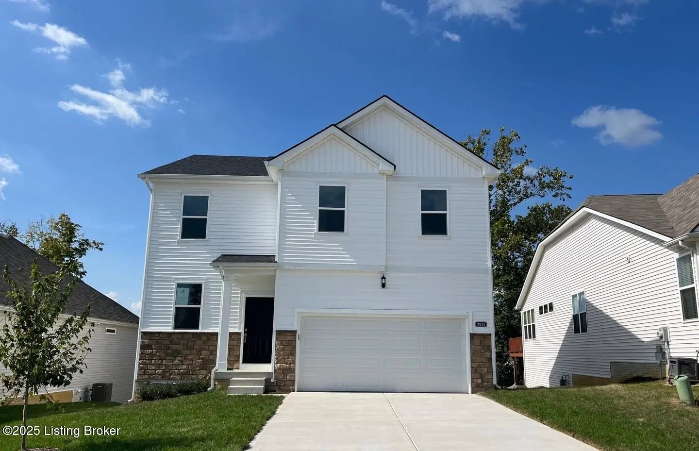 Photo of Listing #1691590