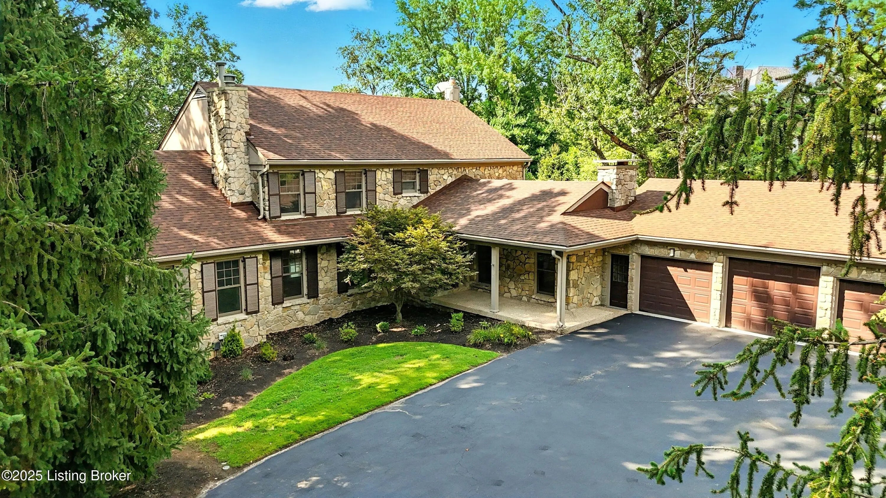 Photo of Listing #1693849