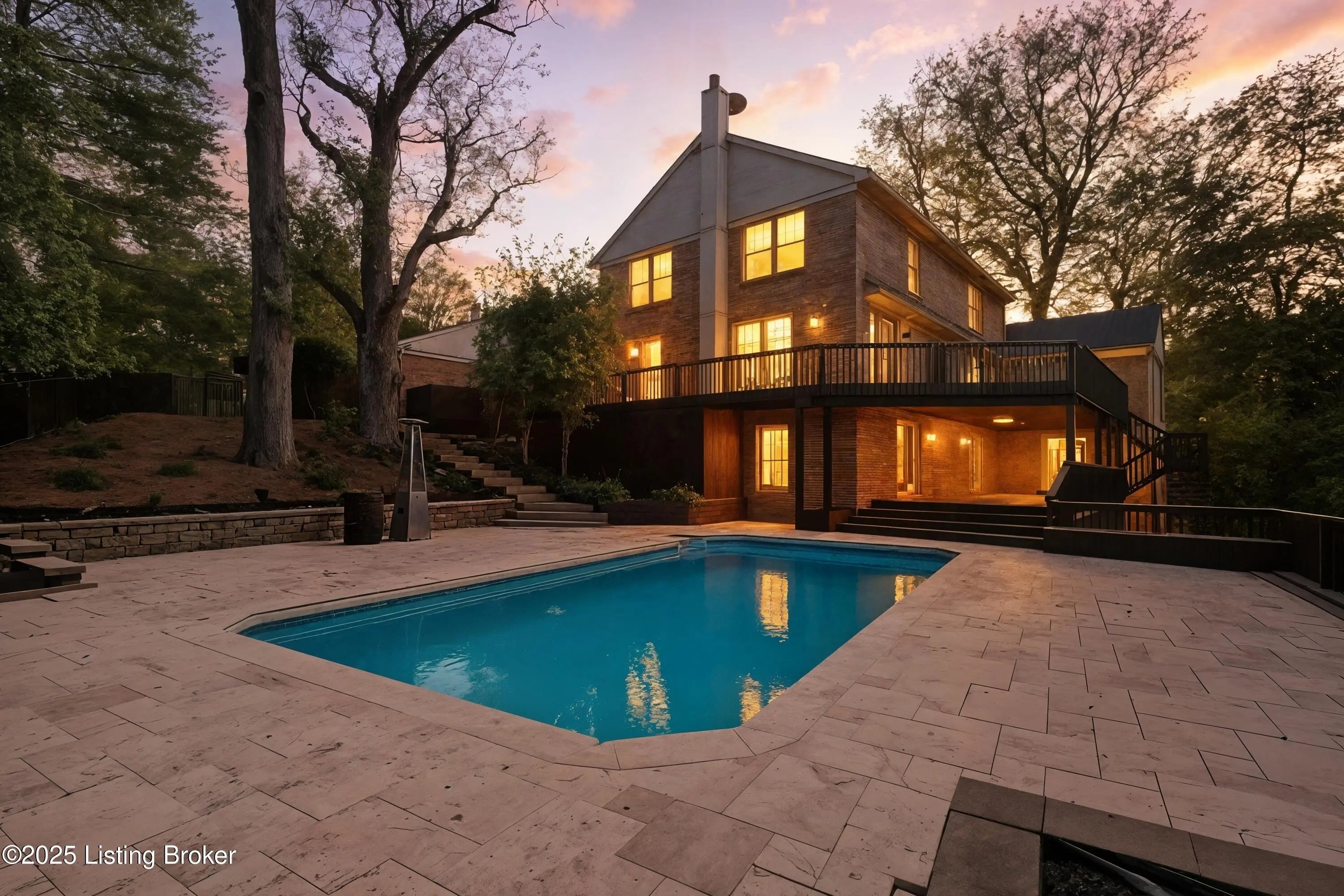 Photo of Listing #1693849